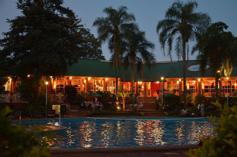 Iguazu Inn Hostel بويرتو إجوازو المظهر الخارجي الصورة