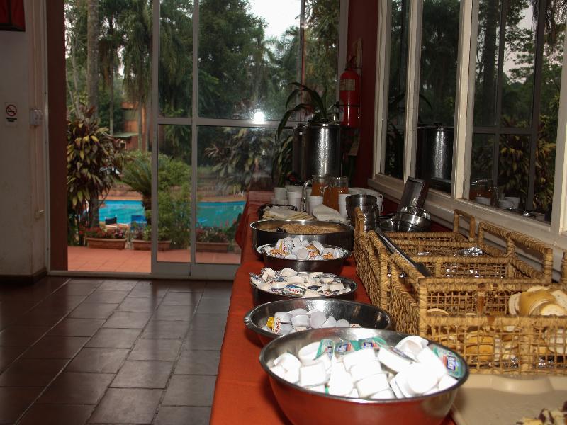 Iguazu Inn Hostel بويرتو إجوازو المظهر الخارجي الصورة