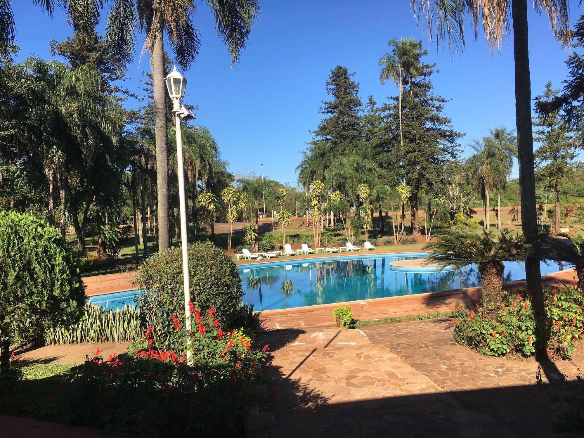 Iguazu Inn Hostel بويرتو إجوازو المظهر الخارجي الصورة