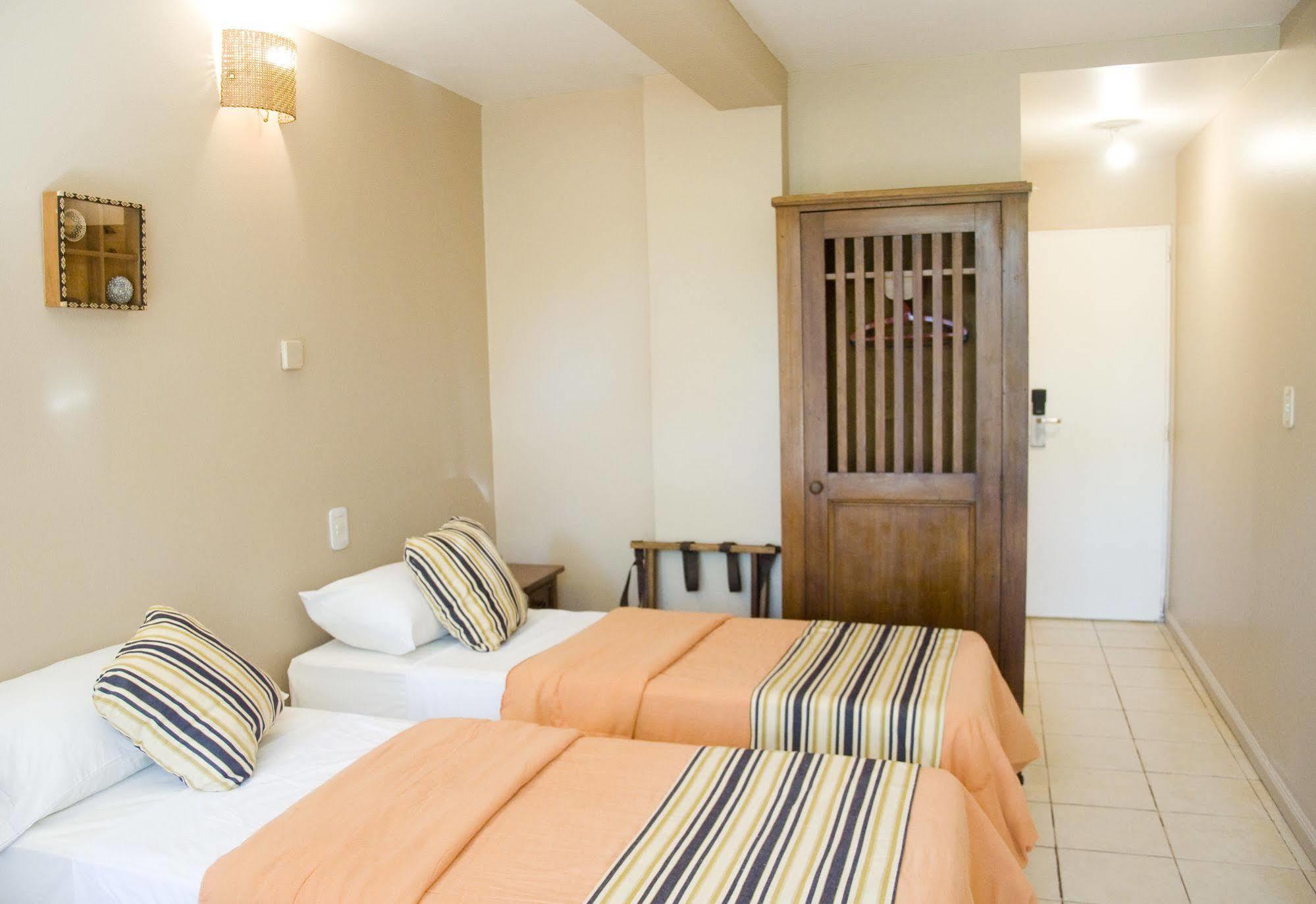 Iguazu Inn Hostel بويرتو إجوازو المظهر الخارجي الصورة