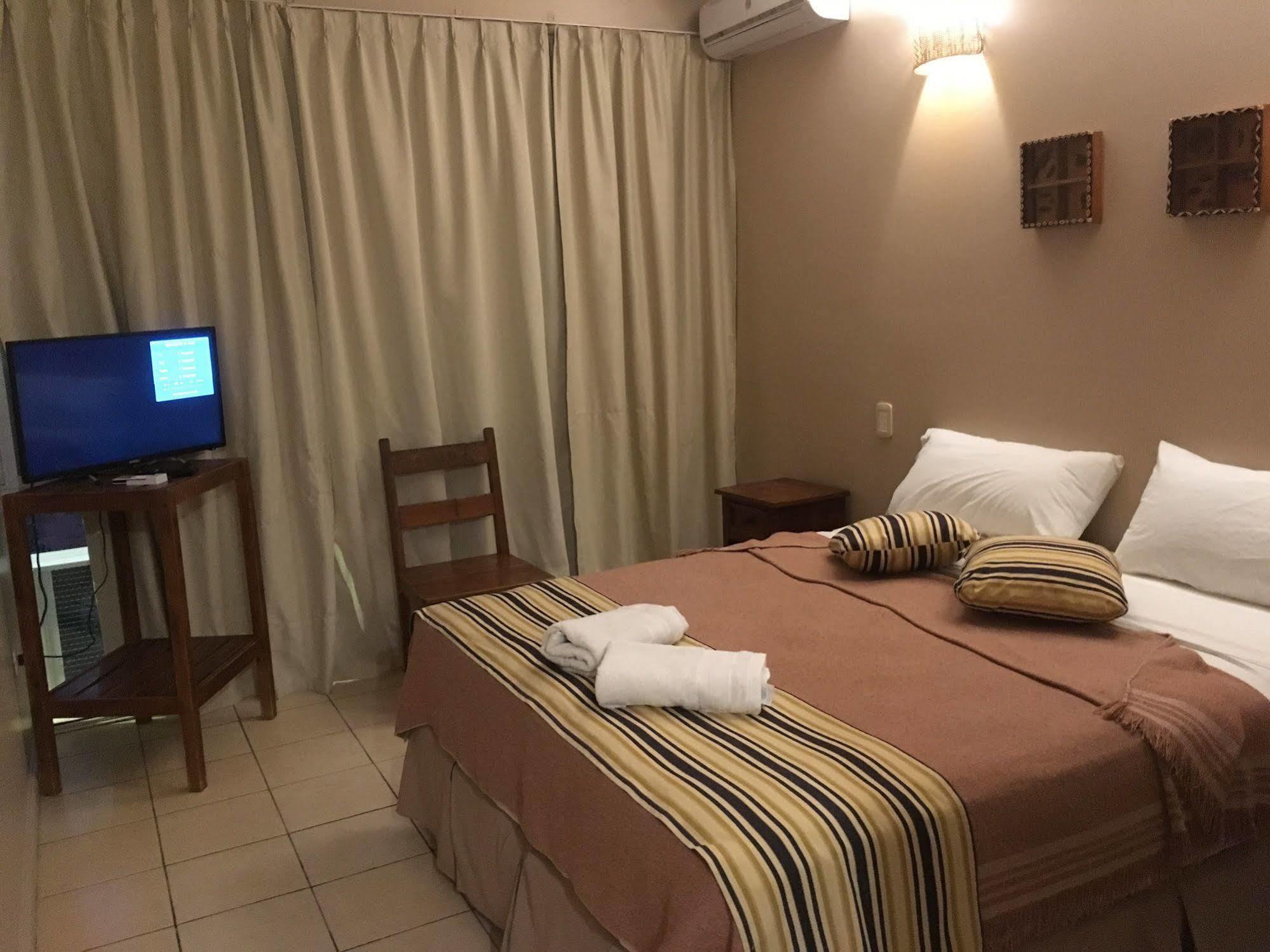 Iguazu Inn Hostel بويرتو إجوازو المظهر الخارجي الصورة